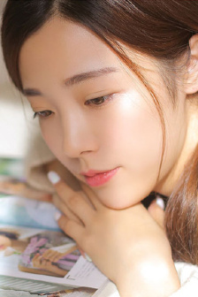 校花女神秦轻舞小说